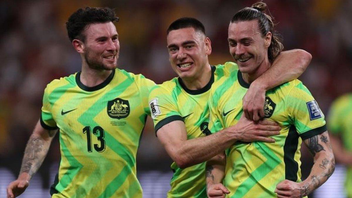 PARA PEMAIN AUSTRALIA - Para pemain Australia saat merayakan gol ke gawang Indonesia dokumen AFC (21/3/2025). Meski Australia menang 5-1, Jackson Irvine tetap memberikan pujian kepada Timnas Indonesia.