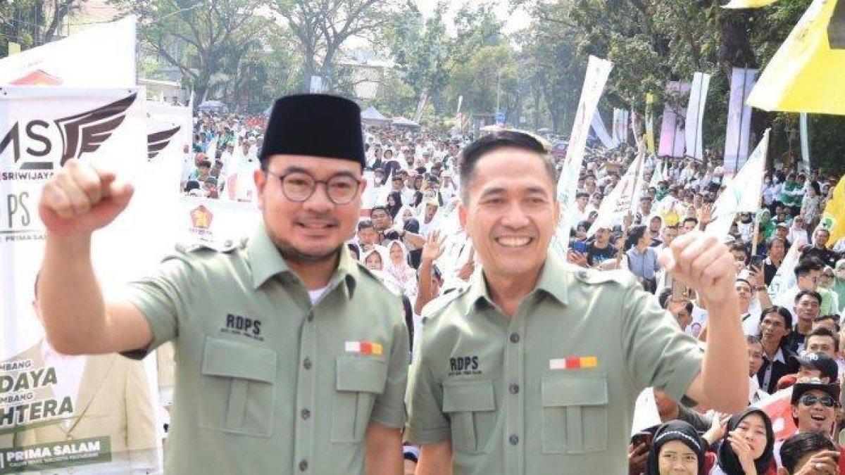 Paslon Cawako-Cawawako Palembang nomor 02, Ratu Dewa-Prima Salam unggul berdasarkan rekapitulasi KPU Pilkada Palembang 2024.