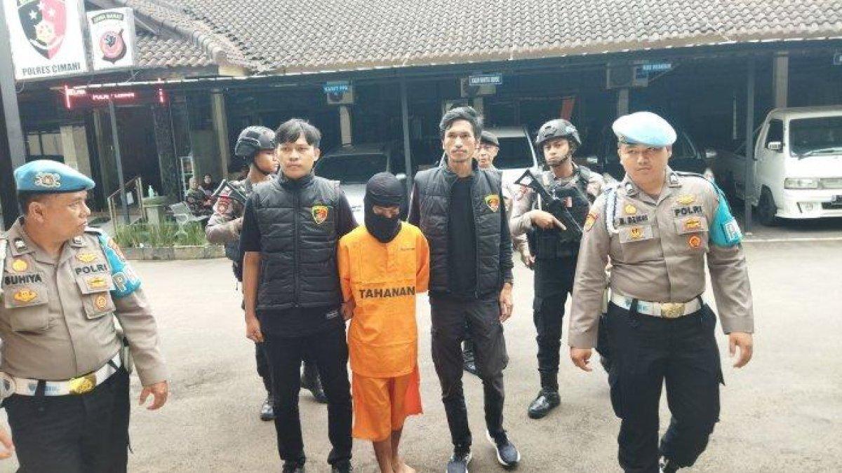 Pembunuh pria di Bandung Barat yang mayatnya dikubur dalam rumah