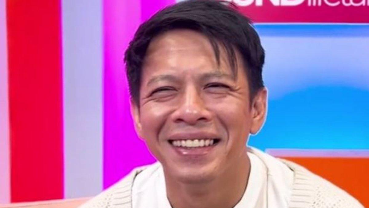 Penampilan Ariel NOAH di usia 43 tahun.