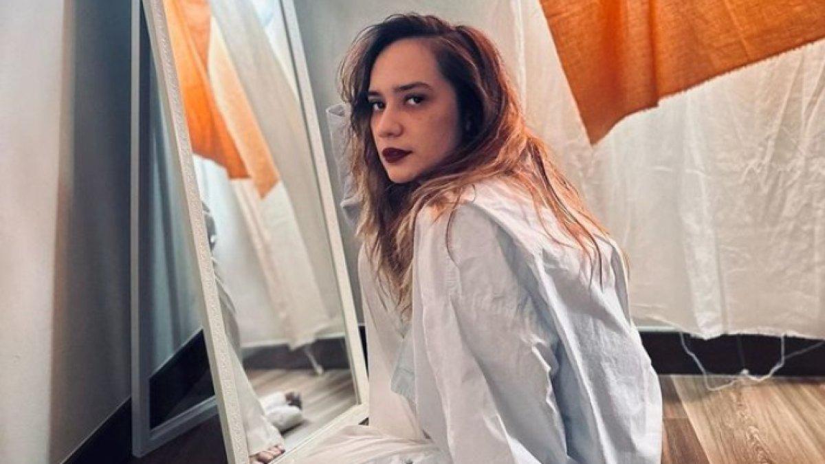 Penampilan Putri Anne seusai lepas hijab, makin hot & pamer tato