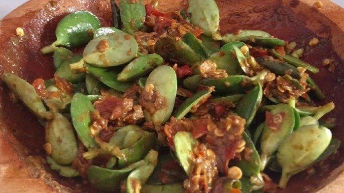 KULINER KHAS MAJALENGKA: Pencok katel merupakan kuliner khas Majalengka yang sudah mulai langka dan tidak bisa ditemukan di kota lain