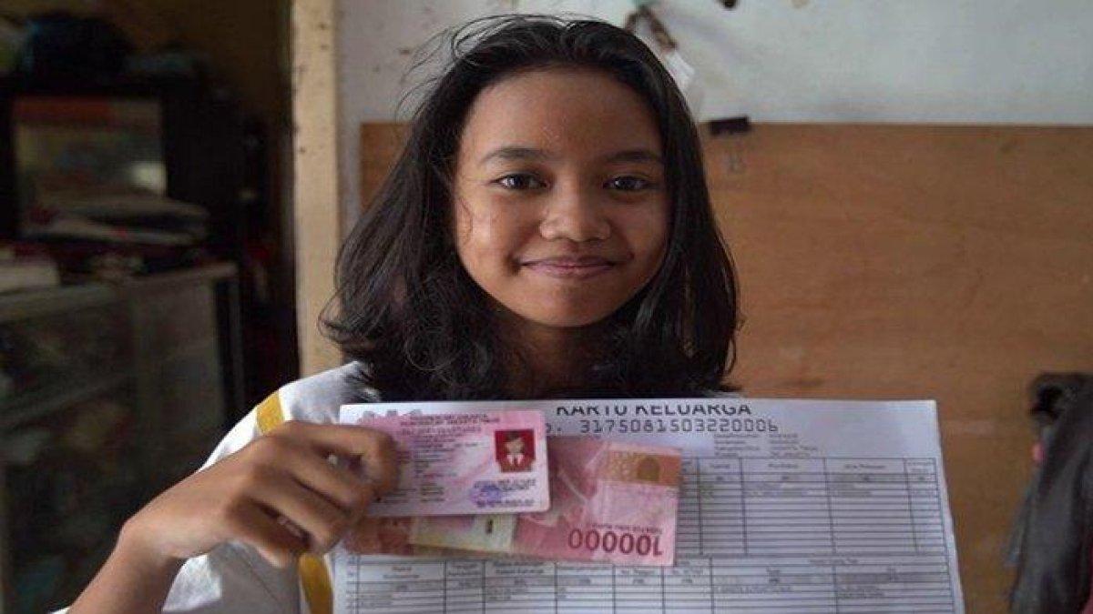 Penerima Bansos Yatim Piatu - Simak penyebab KPM yang tidak bisa mendapatkan Bansos atensi anak Yatim Piatu.