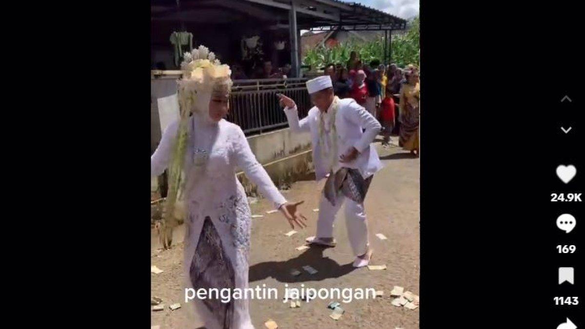 Pengantin wanita nar
