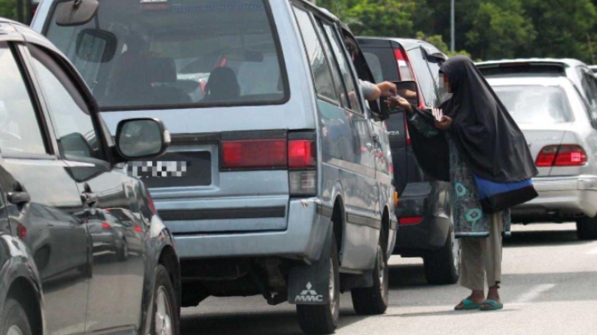 Pengungsi rohingya kembali berulah, jadi pengemis tapi marah tak dikasih uang