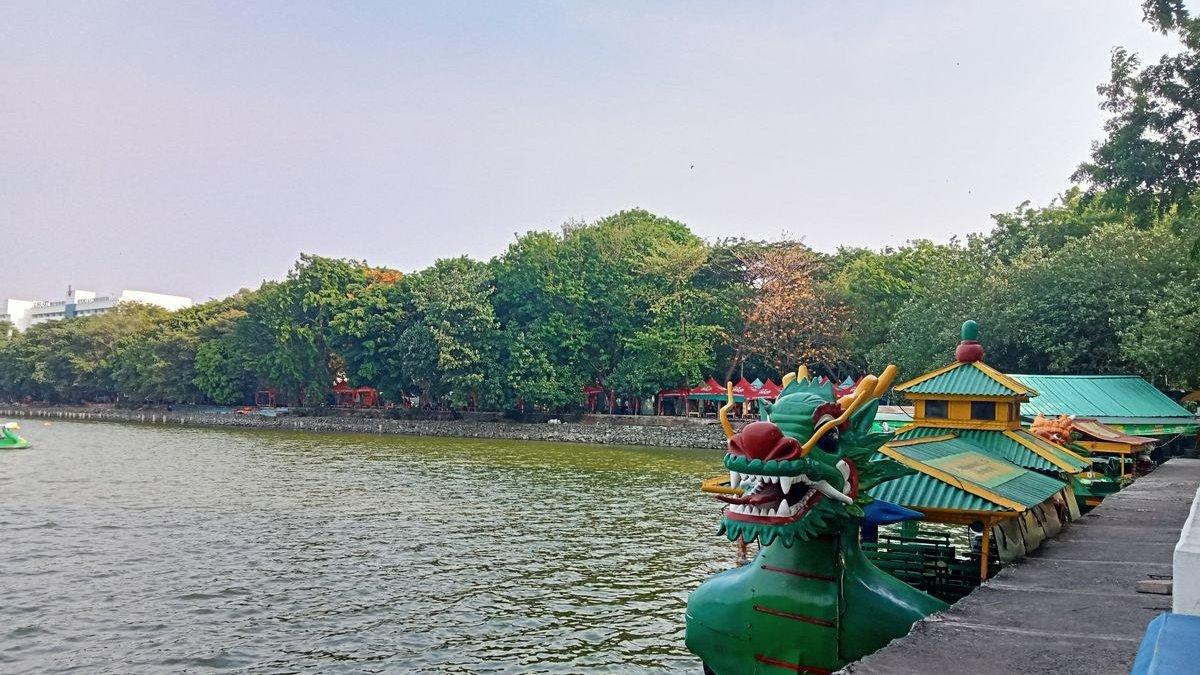 WISATA JAKARTA: Pengunjung Waduk Sunter Selatan, Jakarta Utara, Senin (13/11/2023)