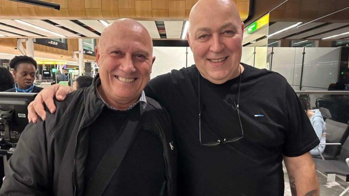 Penumpang pesawat asal Inggris, Mark Garland