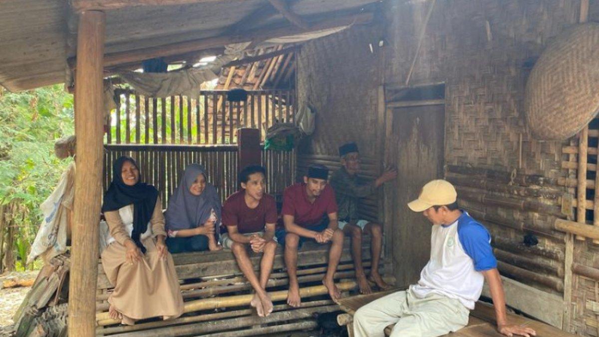 Penyebab kebutaan satu keluarga di Lebak, Banten masih misterius, sempat pusing dan mata berair.