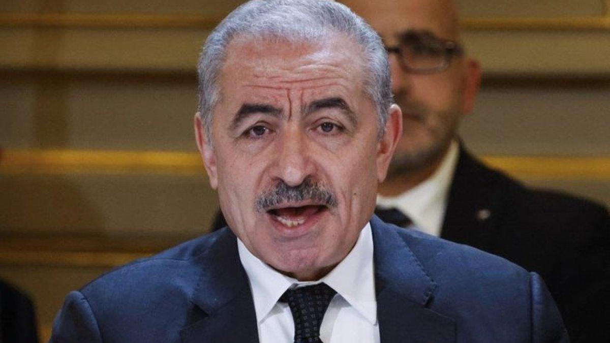 Perdana Menteri Palestina Mohammed Shtayyeh berbicara dalam konferensi kemanusiaan internasional untuk warga sipil di Gaza, di Istana Kepresidenan Elysee, di Paris, pada 9 November 2023.