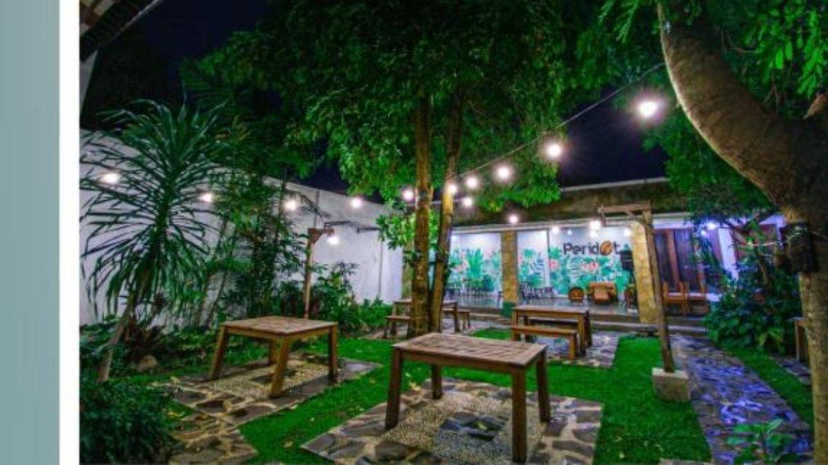 KAFE DEKAT STASIUN - Peridot Coffee and Eatery, rekomendasi kafe nyaman dekat Stasiun Klaten.