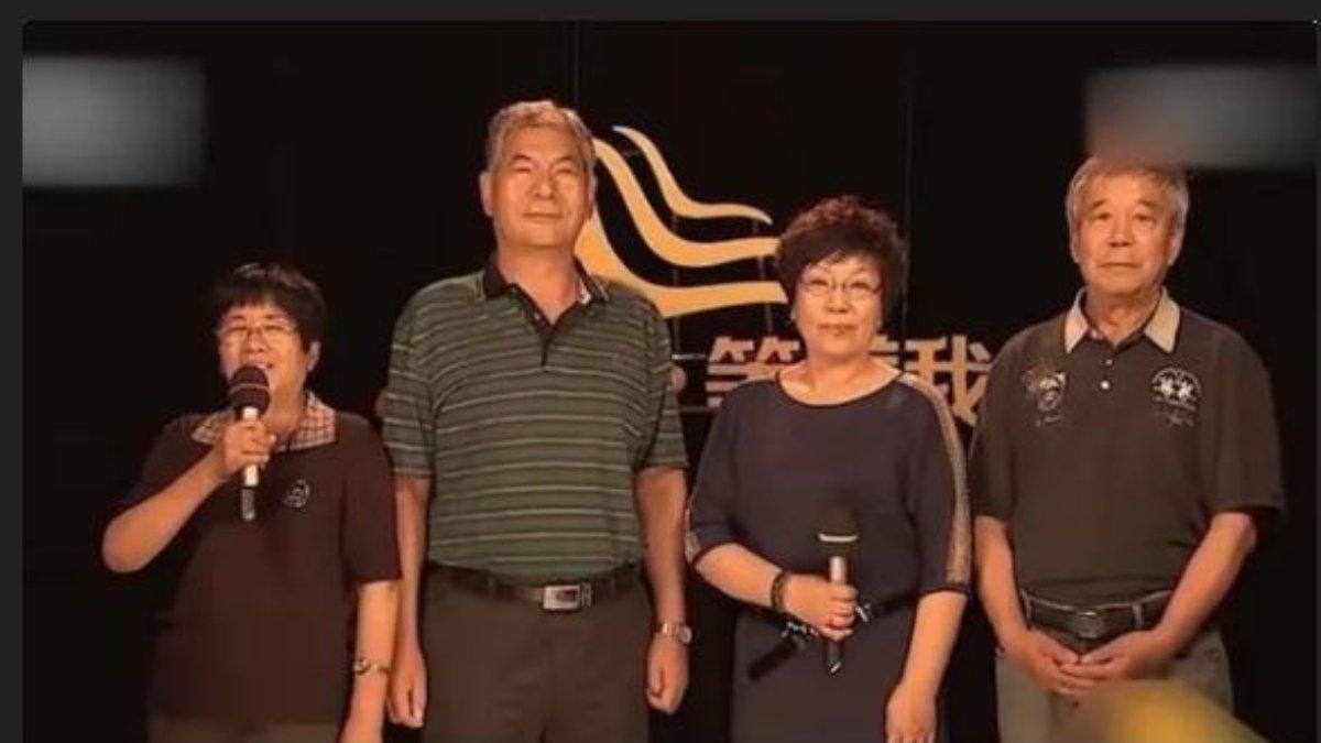 Pertemuan Li dan Liu, didampingi istri dan suami masing-masing.