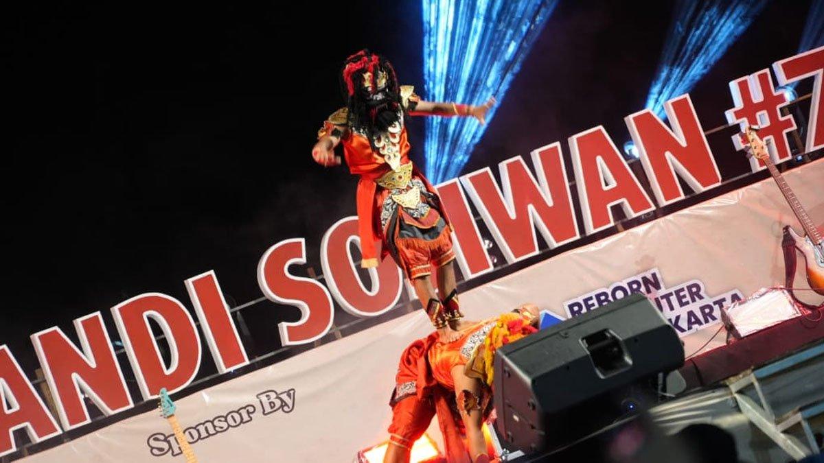 FESTIVAL CANDI SOJIWAN - Pertujukan Sendratari dalam rangkaian Festival Candi Sojiwan, kompleks Candi Sojiwan pada Minggu (13/7/2025).
