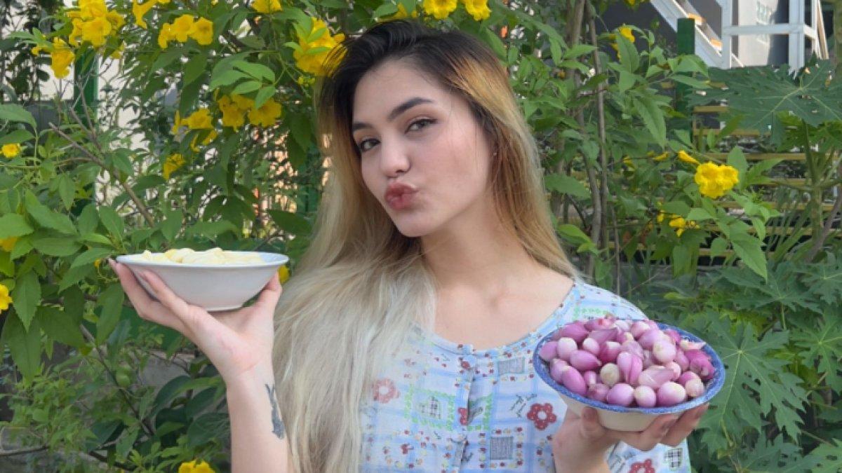 Pesona kecantikan Juliette Angela.
