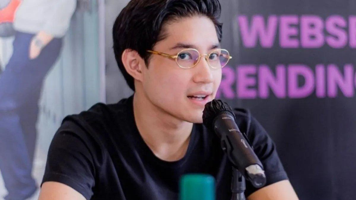Pesona ketampanan Teuku Rassya.