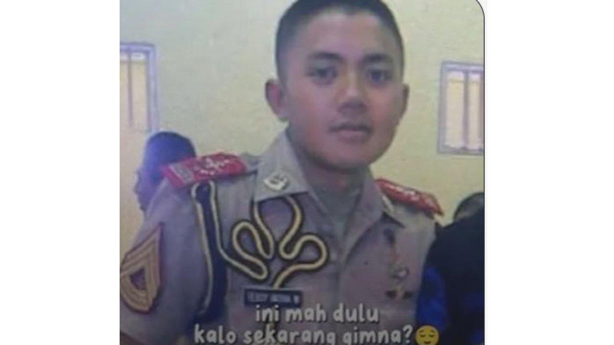 Potret Mayor Teddy semasa muda