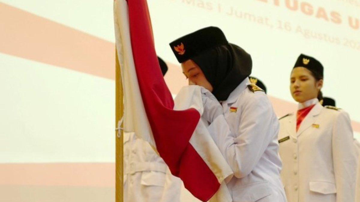 Potret Shaista dan Shanika Putri Rionaldo Stokhorst jadi anggota Paskibra, bikin orangtua bangga.