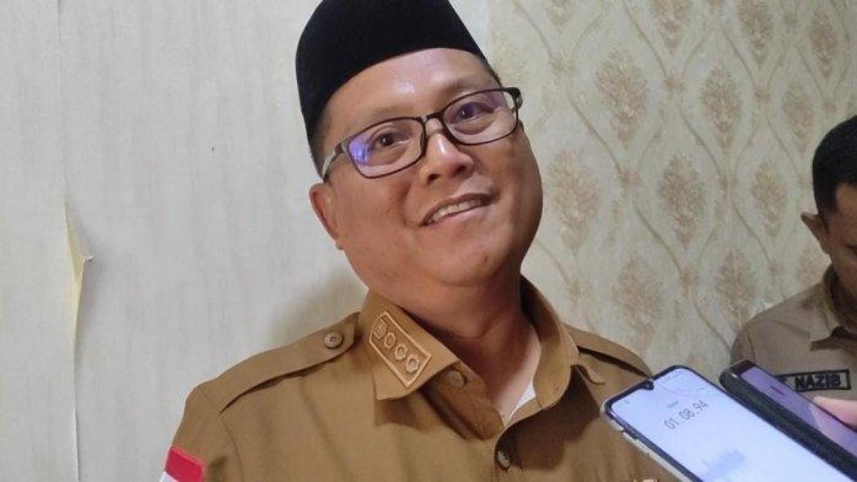 PROFIL BUPATI - Potret Thariq Modanggu saat diwawancarai wartawan TribunGorontalo.com. Simak profil Thariq Modanggu sosok bupati Gorontalo Utara 2025-2030.