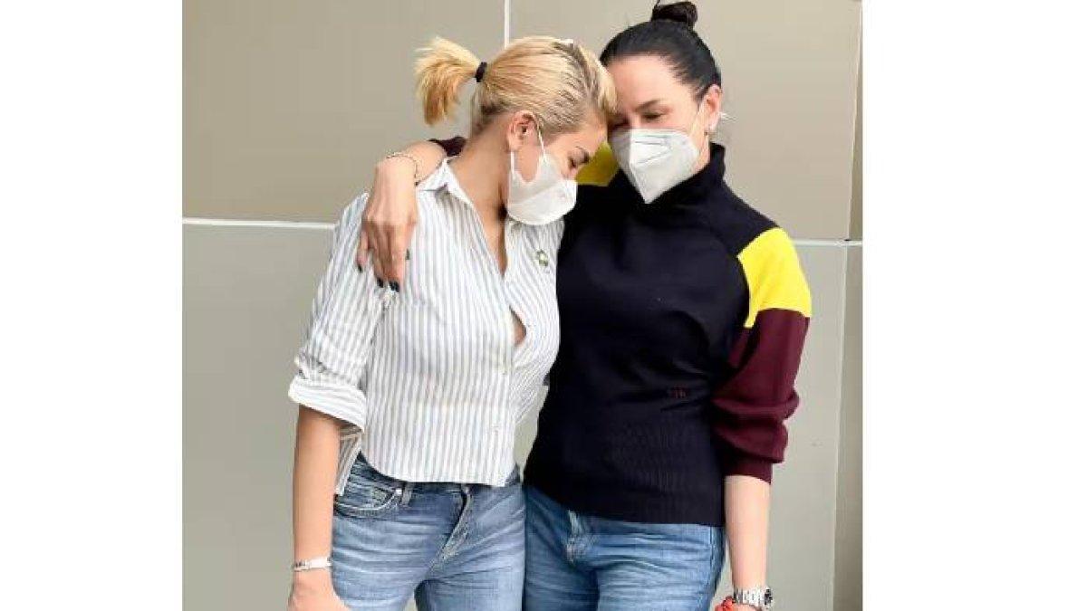 Potret akrab Nikita Mirzani dengan Fitri Salhuteru dulu