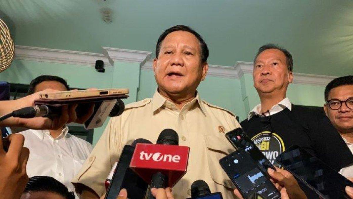 Prabowo saat ditemui dalam peresmian posko pemilih Prabowo-Gibran di Taman Gunawarman Barat nomor 23, Kebayoran Baru, Jakarta Selatan pada Senin (30/10/2023)