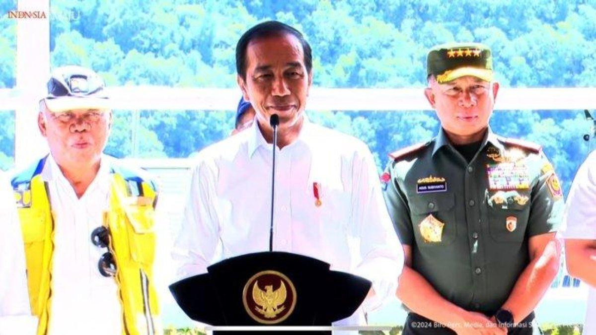 Presiden Joko Widodo (Jokowi),- Jawaban soal 'analisislah relevansi kebijakan pemerintah dengan nawacita pemerintahan dalam mengembangkan kapasitas aparatur pemerintah!'