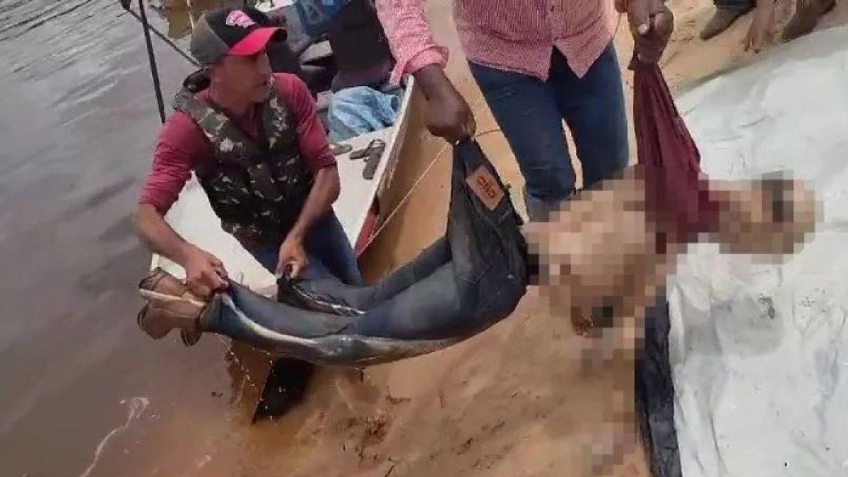 Pria diserbu oleh kawanan ikan piranha dalam serangan mengerikan, yang mana hanya tersisa kerangka saja.