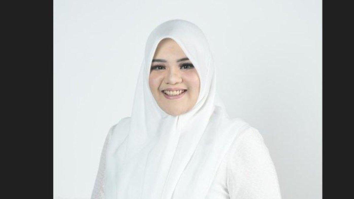 BUPATI TERPILIH - Profil Bupati terpilih Tanjung Jabung Timur 2024, Dillah Hikmah Sari dokumen Tribun Batam (30/4/2025).