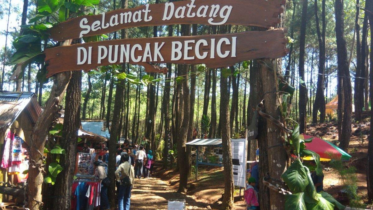 WISATA YOGYAKARTA - Puncak Becici di Desa Muntuk, Kecamatan Dlingo, Kabupaten Bantul, DI Yogyakarta, Rabu (28/6/2017)