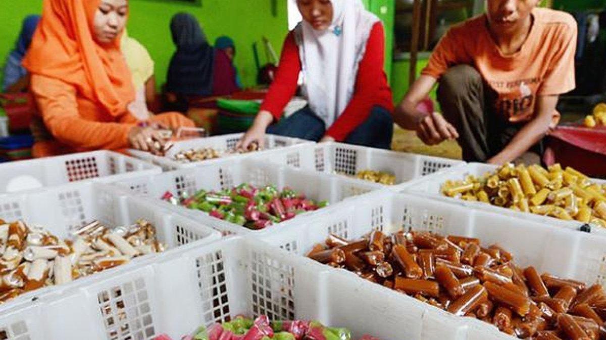 REKOMENDASI OLEH-OLEH: Pusat Jenang Kudus Mubarok