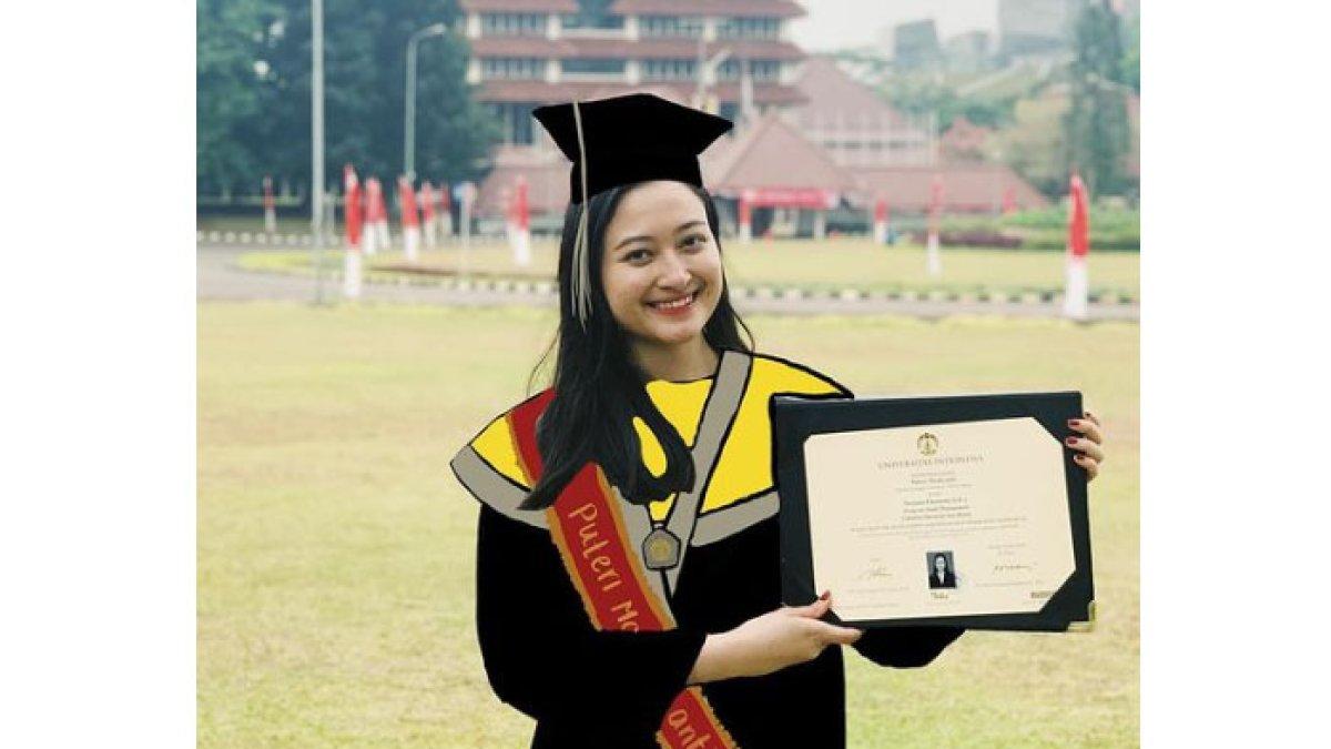 Putri Modiyanti fg