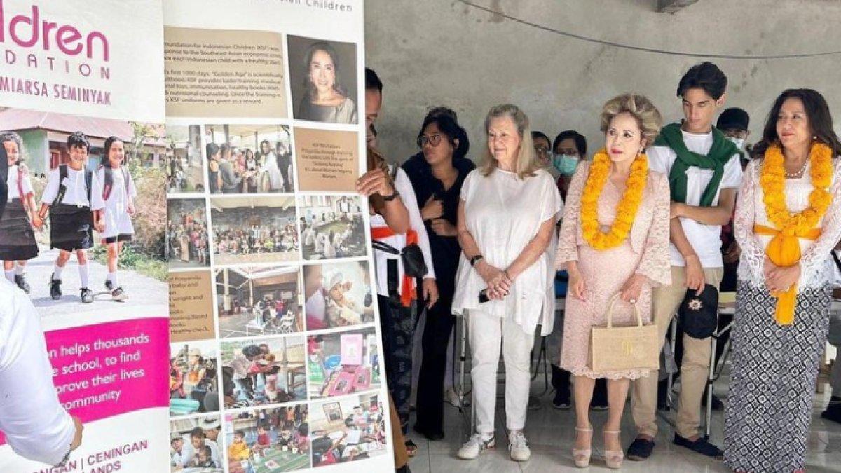 Ratna Sari Dewi, Kartika Soekarno dan Frederik Kiran