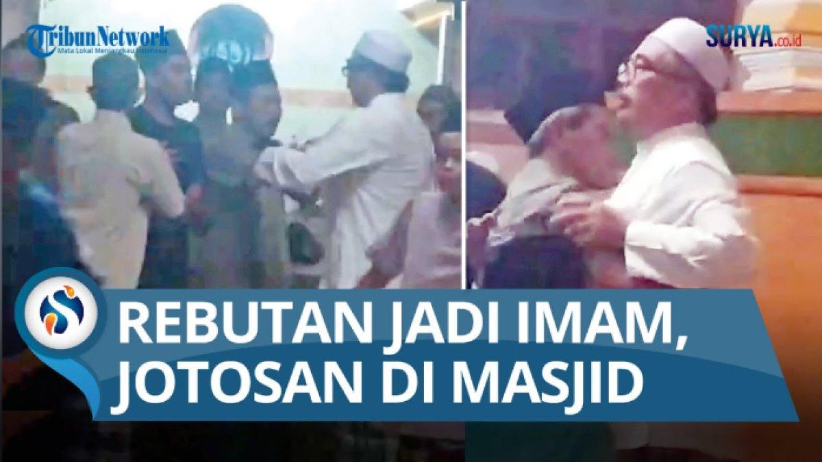 Rebutan jadi imam masjid di Kediri
