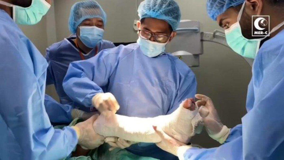 Relawan Medical Emergency Rescue Committee (MER-C) Indonesia di Palestina, Jumat (22/3/2024)