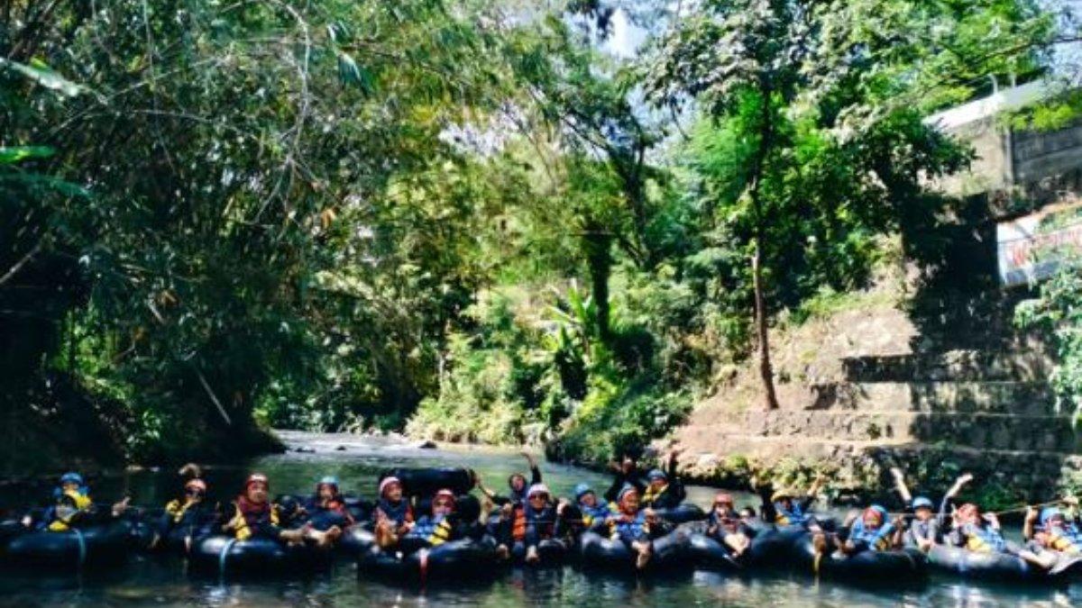 WISATA TUBING KLATEN - River Tubing Kipas jadi destinasi wisata air hits di Klaten.