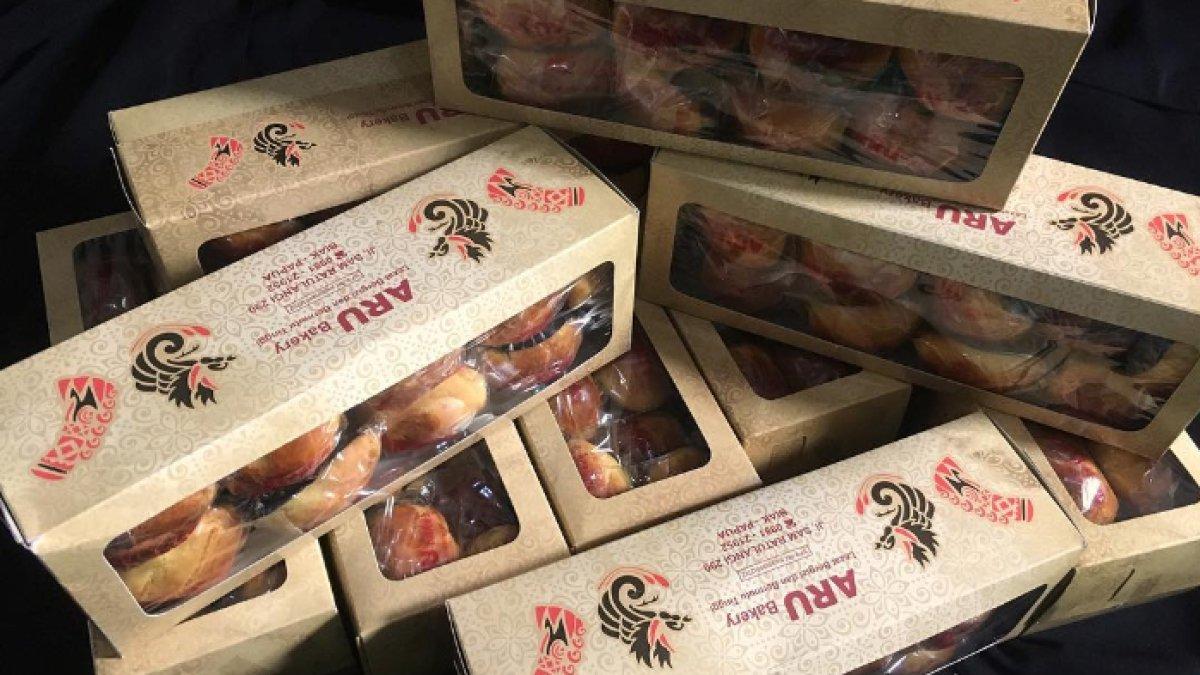 REKOMENDASI OLEH-OLEH: Roti Aru