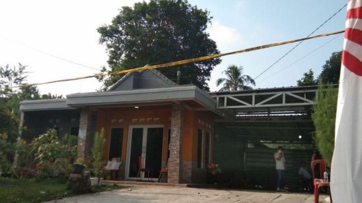 Rumah Tuti Suhartini dan Amalia Mustika Ratu, korban pembunuhan di Kampung Ciseuti, Desa Jalan Cagak, Kecamatan Jalan Cagak, Kabupaten Subang, Jawa Barat.