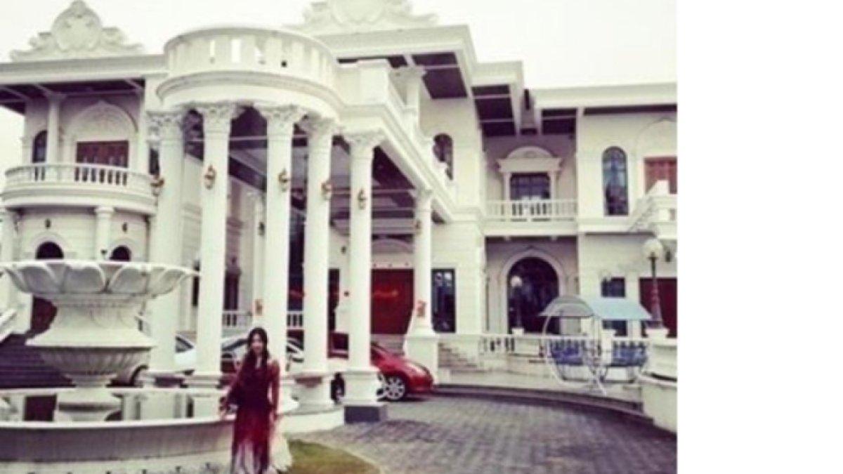 Rumah suami Shin Joo Ah