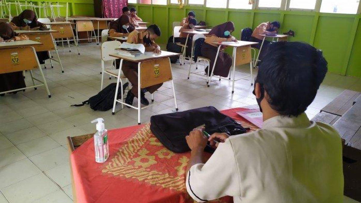 Pelajari kunci jawaban buku tematik kelas 6 SD/ MI Semester 1 Kurikulum Merdeka Tahun ajaran 2023-2024, Halaman 120 Tema 2.