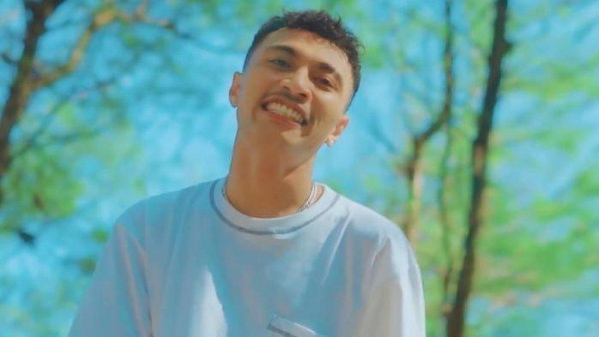 Sosok Juan Reza Penyanyi Lagu Viral 'Pica-Pica' Asal Batam Berdarah NTT ...