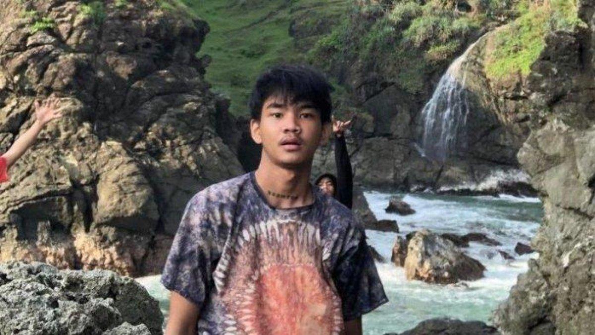 SOSOK Satria Mahathir, TikToker sesumbar ogah punya pacar berhp android, dulu pernah hamili selebgram, kini cerai.