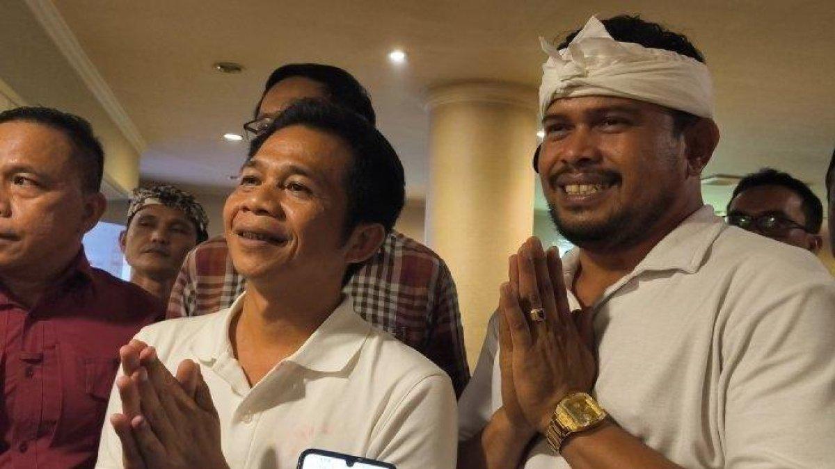 WAKIL BUPATI PURWAKARTA - Saepul Bahri Binzein-Abang Ijo Hapidin saat konfrensi pers di Prime Plaza Hotel usai menyaksikan perhitungan cepat Pilkada Purwakarta 2024, Rabu (27/11/2024).