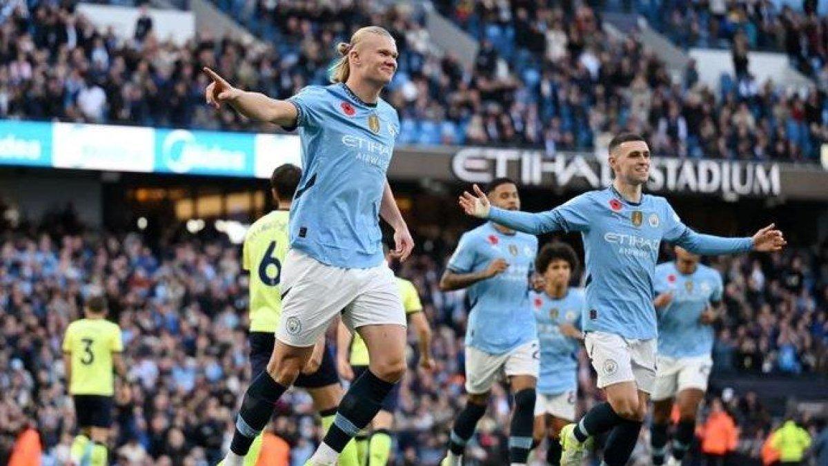 Saksikan live streaming duel sengit antara Tottenham Hotspur vs Manchester City dalam lanjutan babak 16 besar Carabao Cup 2024/2025, Kamis (31/10/2024) dini hari WIB.