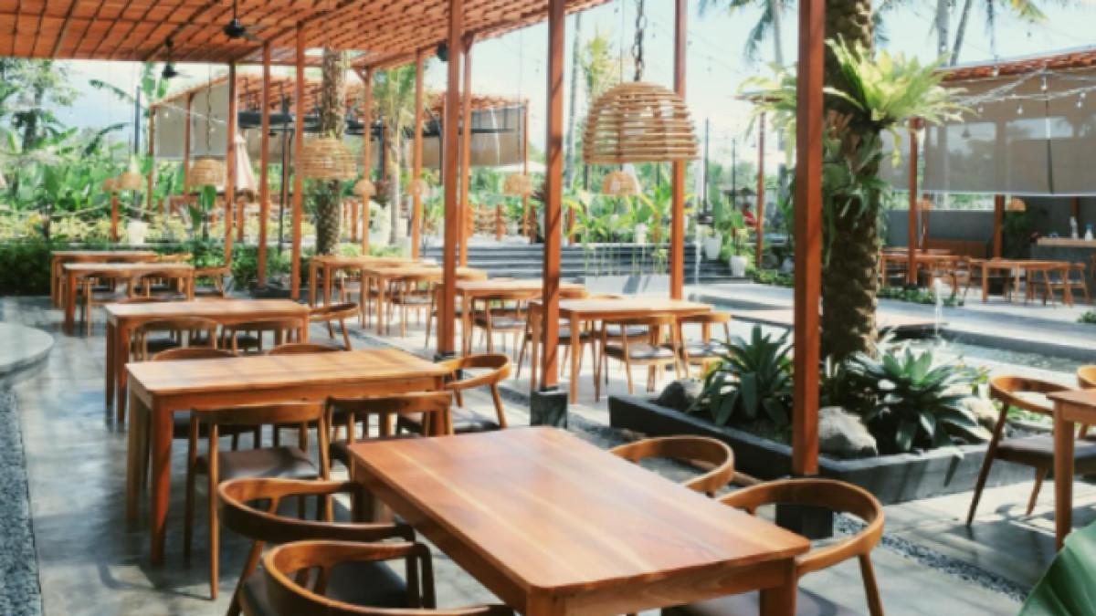 KULINER MENARIK - Potret Sasmaka Dining & Cafe diambil dari Instagram pada Minggu (27/7/2025). Lokasinya berada di Jl. Raya Ngemplak, Kemasan, Widodomartani, Kecamatan Ngemplak, Kabupaten Sleman, Daerah Istimewa Yogyakarta.