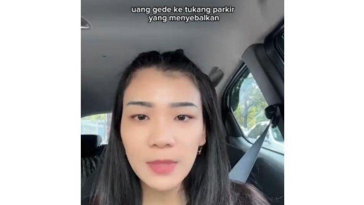 Sebuah video memperlihatkan curhatan warga Kota Bandung mengenai tarif parkir sampai Rp10.000