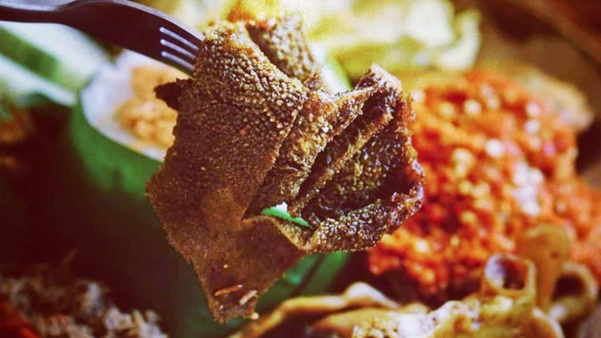 REKOMENDASI KULINER PEDAS: