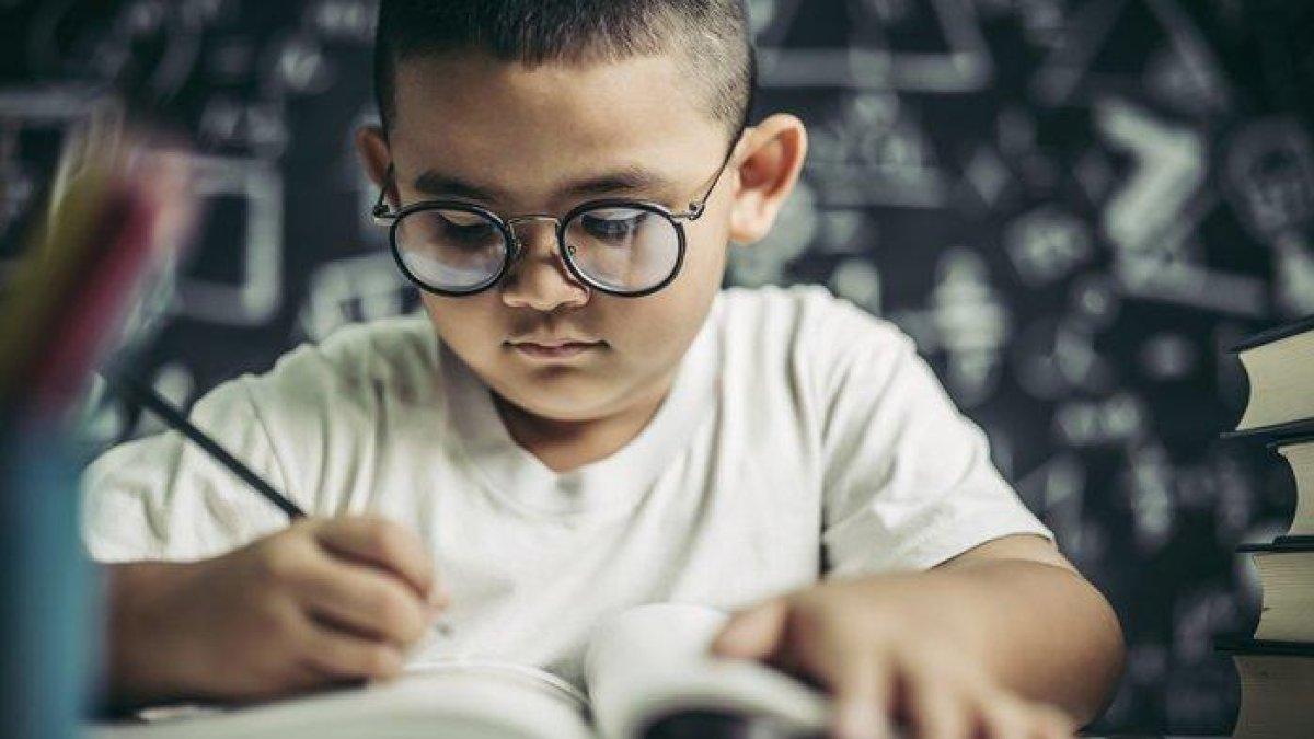 50 Soal dan Jawaban Mapel Sejarah Indonesia SMA Kelas 12