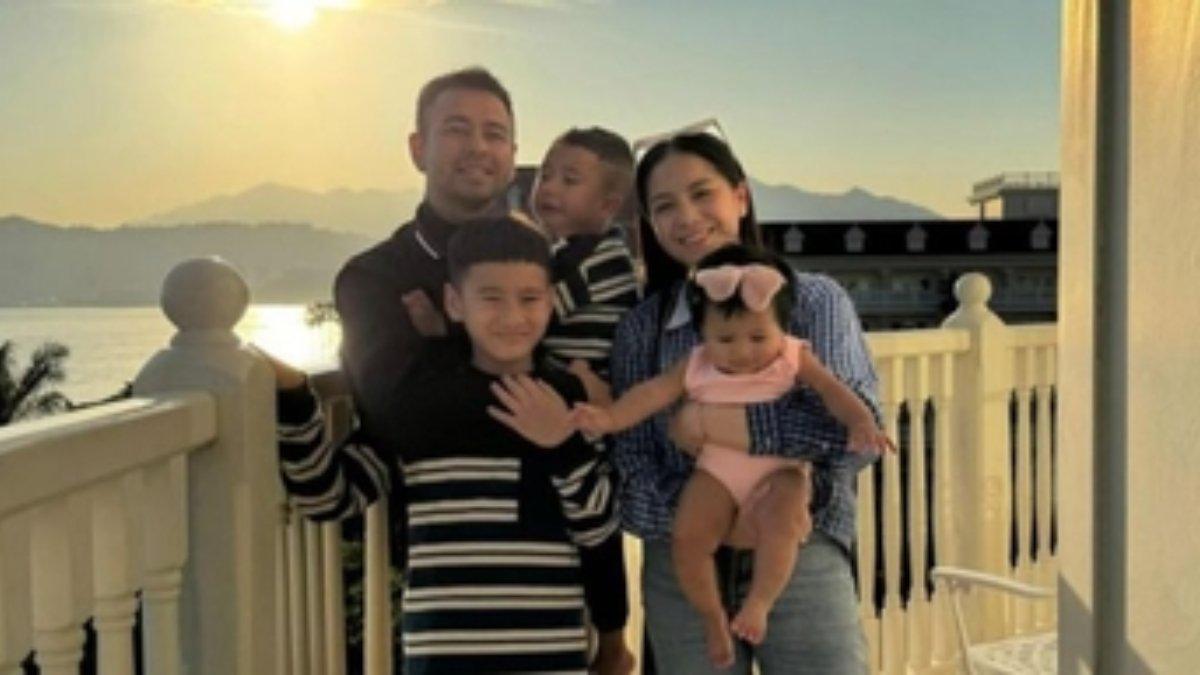 Keharmonisan Baby Lily dengan Raffi Ahmad dan Nagita Slavina selalu mencuri perhatian.