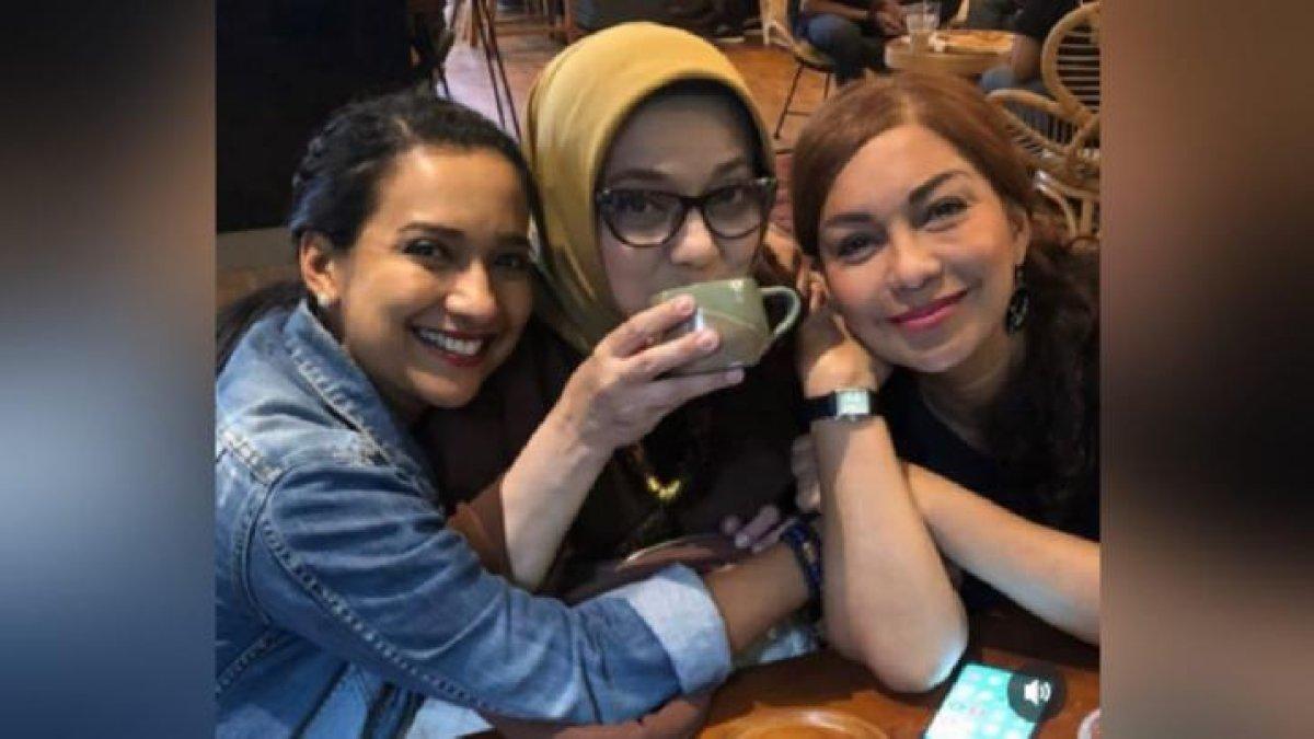 Shahnaz Haque, Soraya Haque dan Marissa Haque.- Deretan kebaikan Marissa Haque yang mulai terungkap setelah meninggal dunia.