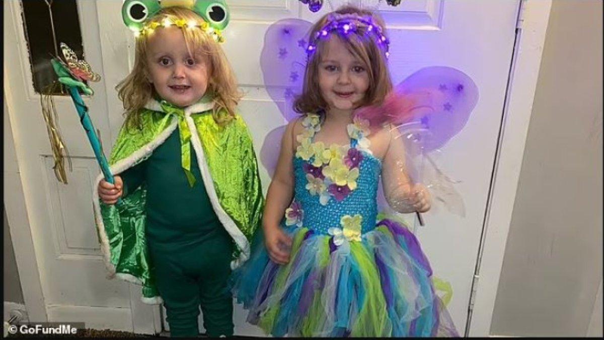 Si kembar Kellan (kiri) dan Aurora (kanan) tercekik setelah tertidur di peti mainan kayu cedar di tengah malam