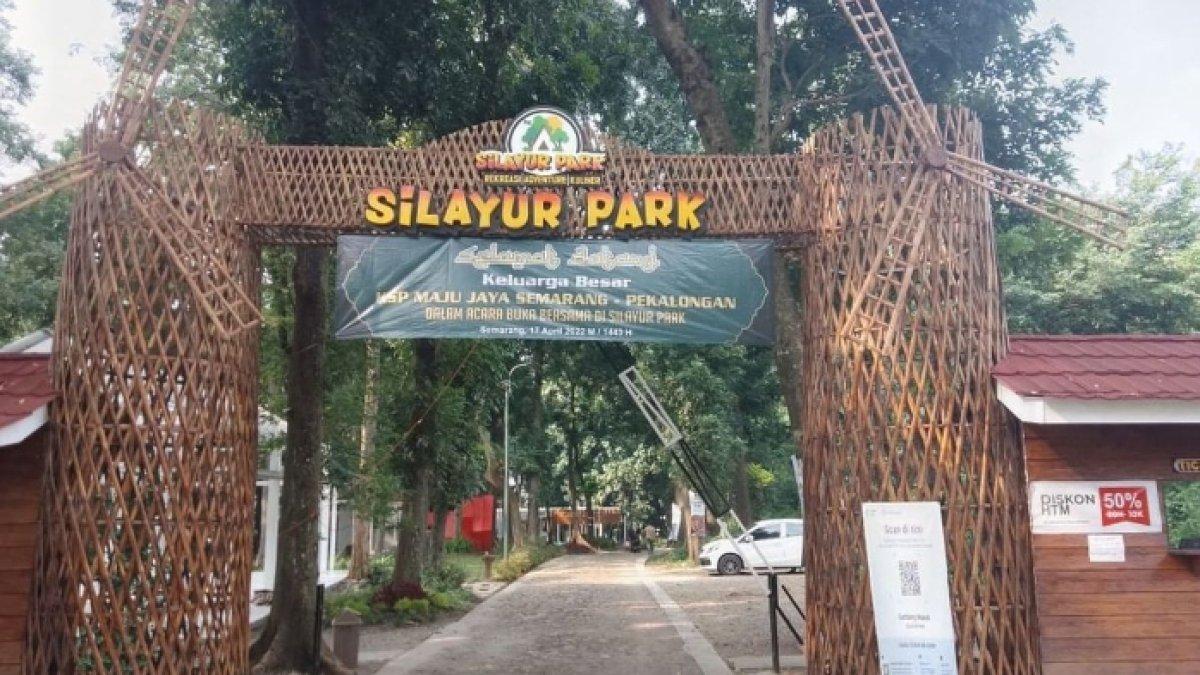 WISATA SERU - Potret Silayur Park disadur dari Kompas.com pada Rabu (7/5/2025). Silayur Park berlokasi di Ngaliyan, Kota Semarang, Jawa Tengah.