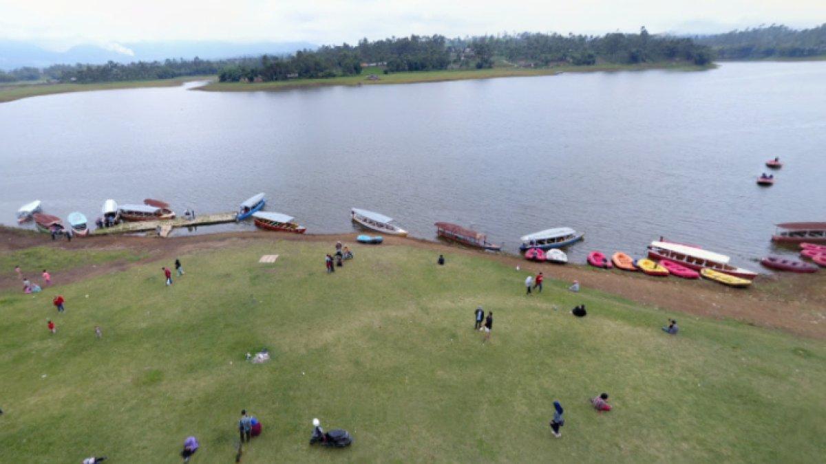 WISATA SERU - Potret Situ Cileunca disambil dari Google Street View pada Kamis (17/4/2025). Situ Cileunca berada di Pangalengan, Bandung.